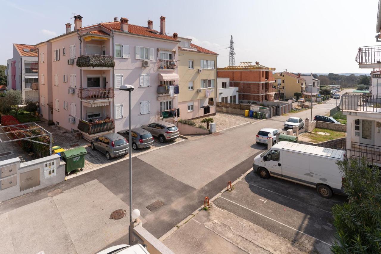 Apartments Anamarija Rovinj Exterior photo