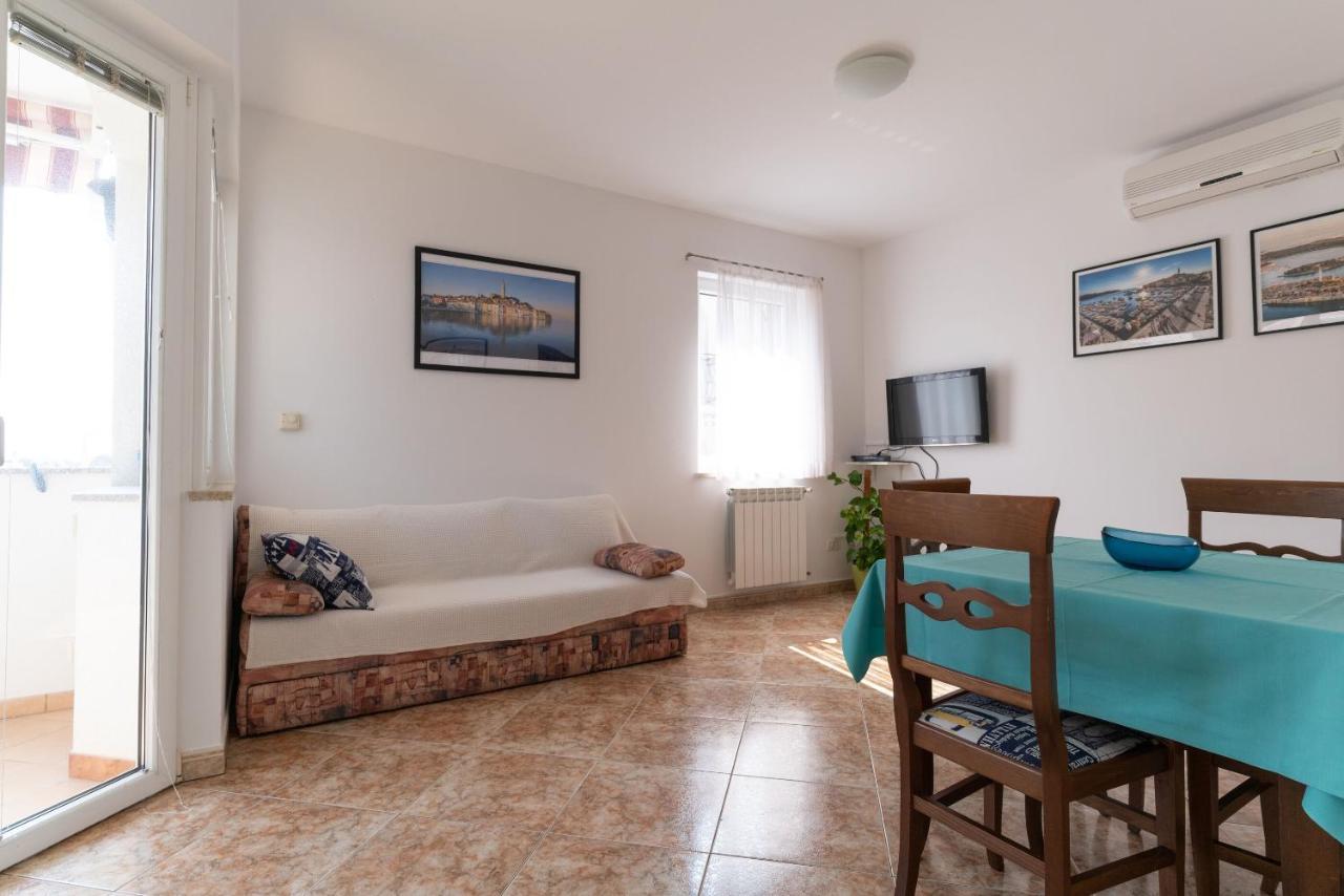 Apartments Anamarija Rovinj Exterior photo